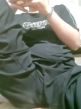 Link-sexxy online show from March 24, 2026, 7:46 am