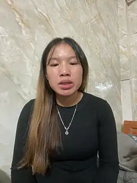 QueenLink online show from September 30, 2025, 6:13 pm