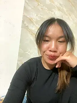 QueenLink online show from October 1, 2025, 4:24 pm