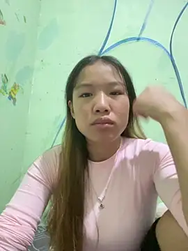 QueenLink online show from October 2, 2025, 10:28 pm