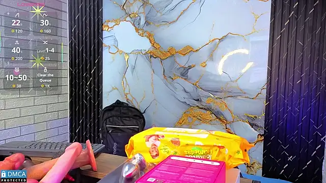 nena cupcake  online show from December 15, 2025, 11:14 am