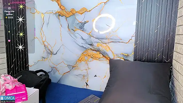 nena cupcake  online show from December 22, 2025, 11:07 am