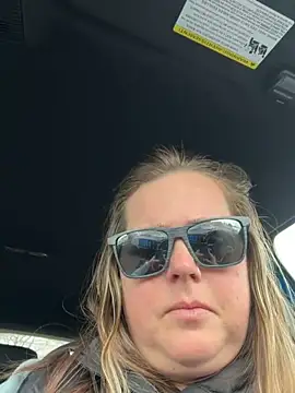 hornykitty1210 online show from March 5, 2026, 7:54 pm