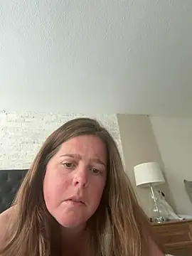 hornykitty1210 online show from June 11, 2026, 3:32 pm