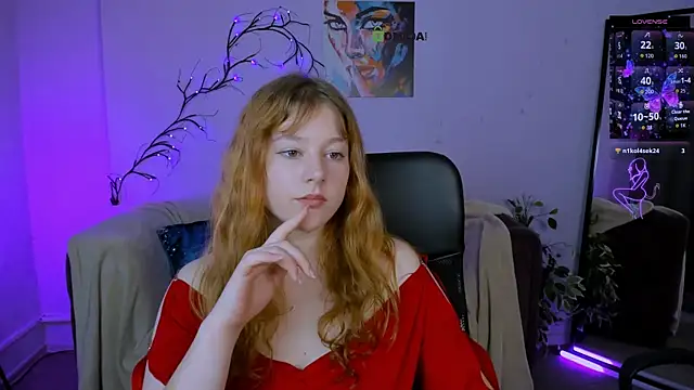 lola sun12 online show from September 18, 2025, 9:28 pm