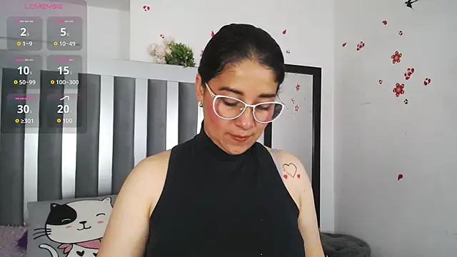 Alana steel 1 online show from October 21, 2025, 12:06 pm