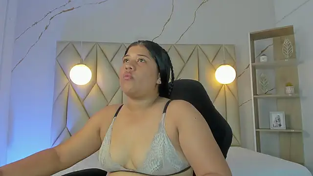 amandarabit online show from October 22, 2025, 2:06 pm