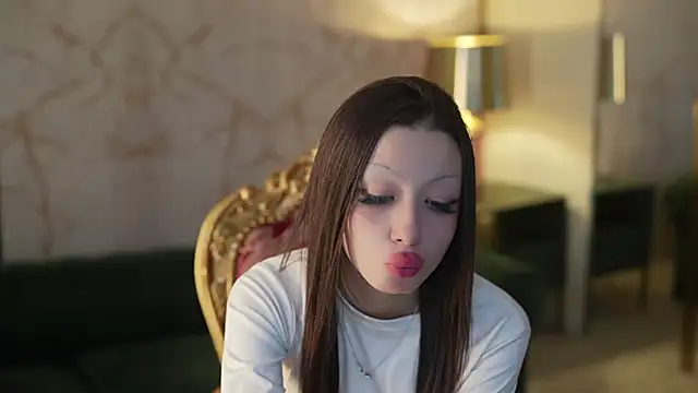 Naomi 054 online show from September 21, 2025, 10:28 am