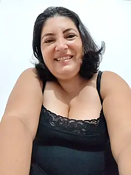 lina maria99 online show from October 24, 2025, 10:44 am
