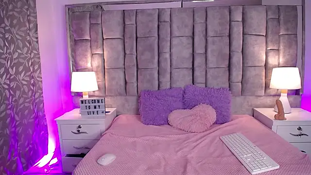 nath evanss online show from September 14, 2025, 3:27 am