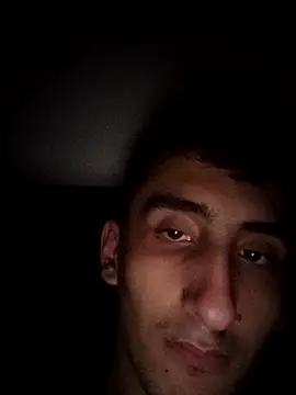 Snapshot of TolgaAkyol_20 chatting on October 18, 2025, 1:34 pm TolgaAkyol 20 online show from October 18, 2025, 1:34 pm