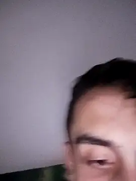 Snapshot of TolgaAkyol_20 chatting on October 19, 2025, 5:57 pm TolgaAkyol 20 online show from October 19, 2025, 5:57 pm