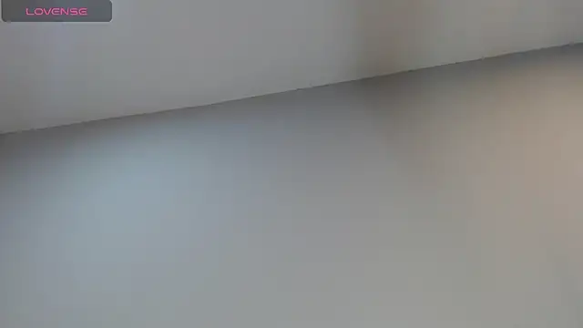 CharlotteCottin online show from November 12, 2025, 10:48 am