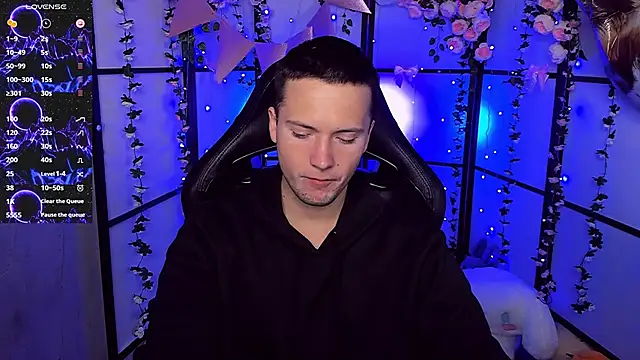 ZackNeal online show from September 25, 2025, 5:33 am