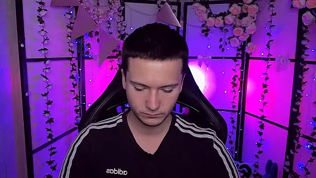 ZackNeal online show from October 10, 2025, 7:07 am