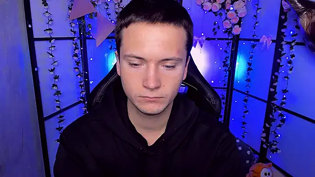 ZackNeal online show from October 14, 2025, 5:52 am