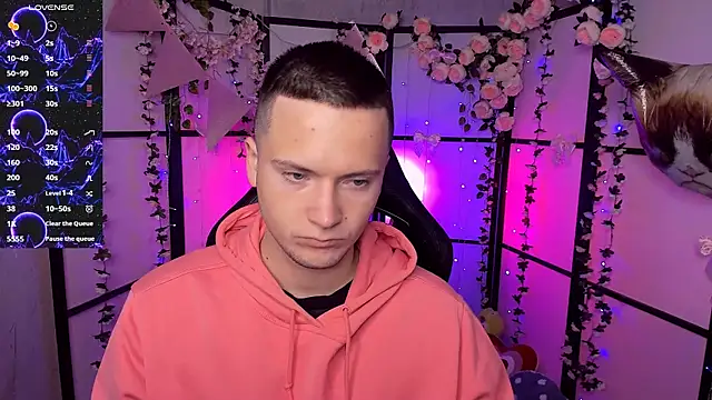 ZackNeal online show from October 20, 2025, 5:08 am