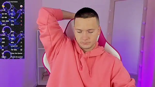 ZackNeal online show from October 21, 2025, 5:41 am