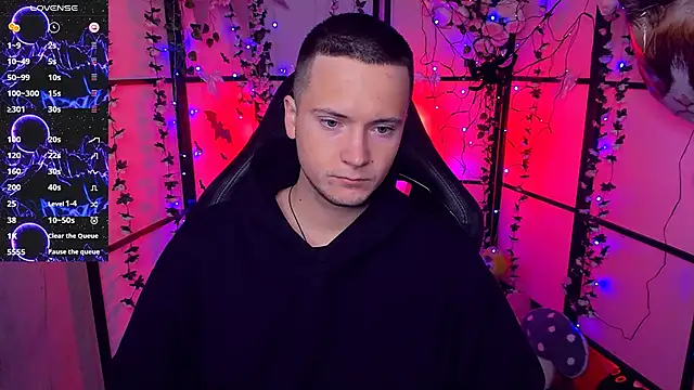 ZackNeal online show from October 23, 2025, 5:07 am