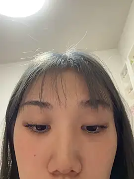 Yua h02 online show from November 4, 2025, 4:11 am