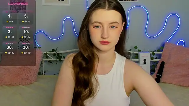 MissFoxy Ti online show from January 18, 2026, 2:04 am