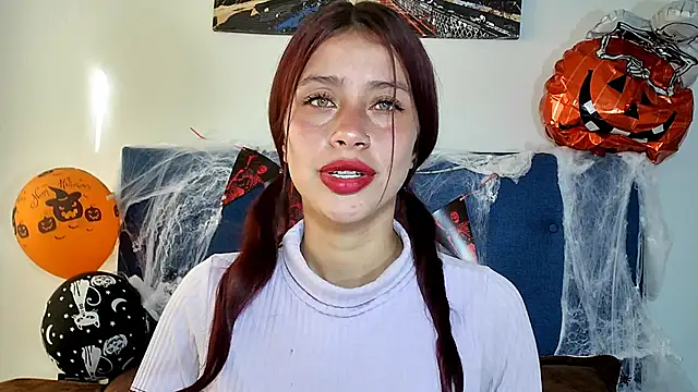 Sofiia Tay online show from October 21, 2025, 1:23 pm