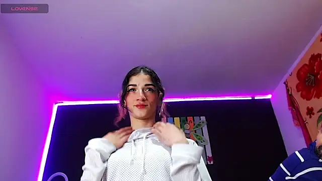 Snapshot of ingrid_zese_ chatting on October 14, 2025, 5:58 pm ingrid zese  online show from October 14, 2025, 5:58 pm