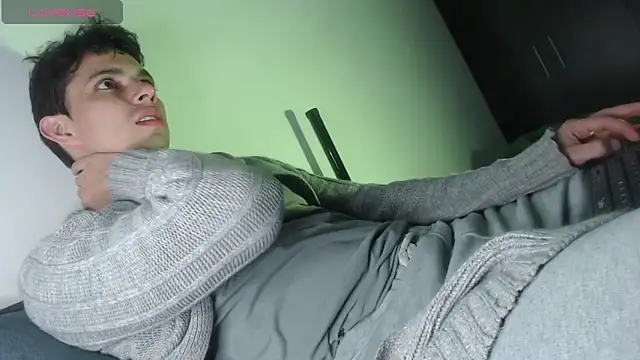 Snapshot of yourfavoriteboy__ chatting on October 7, 2025, 11:13 pm yourfavoriteboy online show from October 7, 2025, 11:13 pm