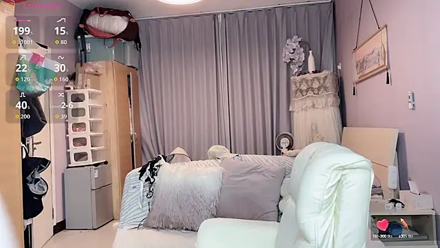 Snapshot of Y2Luvk chatting on September 16, 2025, 9:49 pm Y2Luvk online show from September 16, 2025, 9:49 pm