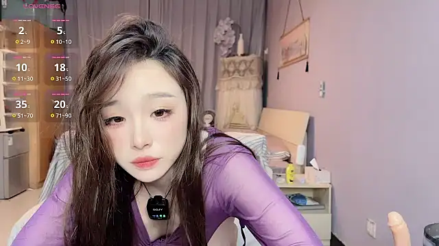 Snapshot of Y2Luvk chatting on September 25, 2025, 11:58 am Y2Luvk online show from September 25, 2025, 11:58 am