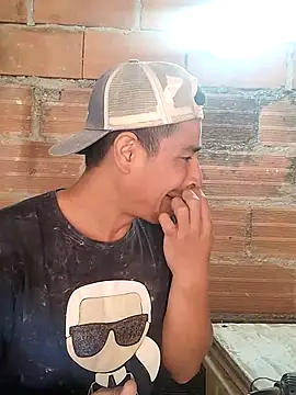 hoteder online show from March 22, 2026, 3:04 pm