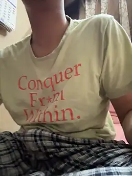 Snapshot of daddytemptation chatting on September 28, 2025, 3:17 pm daddytemptation online show from September 28, 2025, 3:17 pm