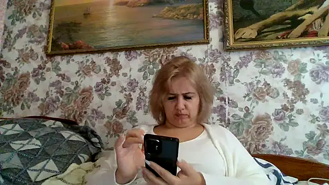 Snapshot of LustyyX chatting on October 6, 2025, 1:52 pm LustyyX online show from October 6, 2025, 1:52 pm