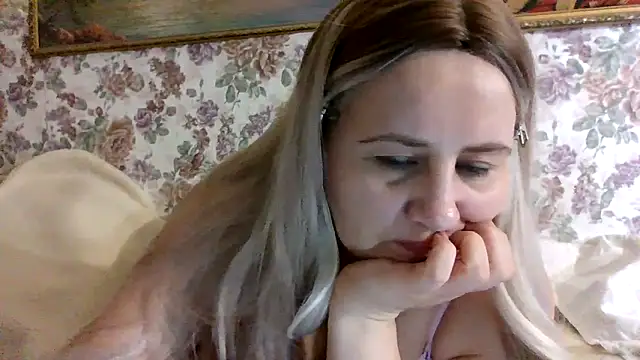 Snapshot of LustyyX chatting on March 1, 2026, 7:27 pm LustyyX online show from March 1, 2026, 7:27 pm