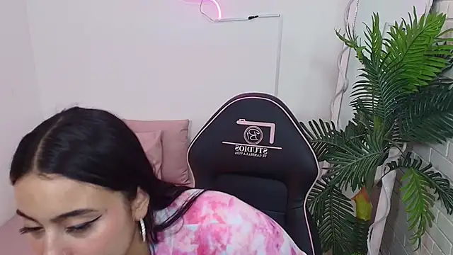 Darling tay online show from October 1, 2025, 3:01 am