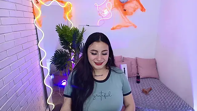 Darling tay online show from October 11, 2025, 2:55 am