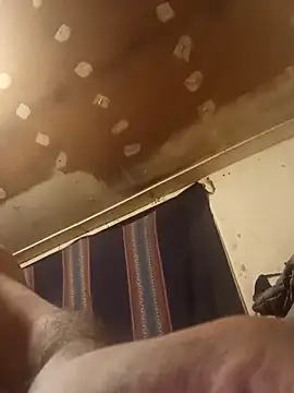 Snapshot of lucho2328 chatting on October 27, 2025, 3:10 am lucho2328 online show from October 27, 2025, 3:10 am