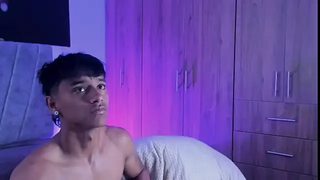 Snapshot of ZYZZ1312 chatting on September 13, 2025, 7:24 pm ZYZZ1312 online show from September 13, 2025, 7:24 pm