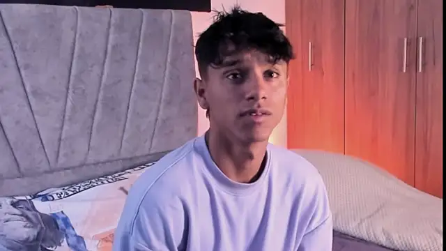 Snapshot of ZYZZ1312 chatting on October 10, 2025, 4:39 pm ZYZZ1312 online show from October 10, 2025, 4:39 pm