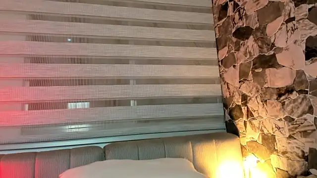 ZYZZ1312 online show from February 26, 2026, 5:17 am