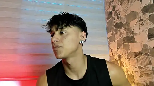 ZYZZ1312 online show from March 21, 2026, 11:08 pm