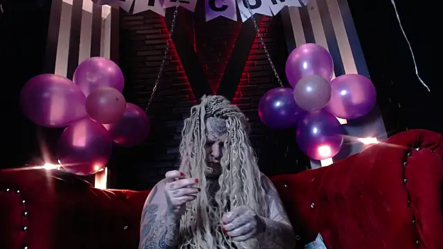 Snapshot of Venus_Rock chatting on March 14, 2026, 11:37 am Venus Rock online show from March 14, 2026, 11:37 am