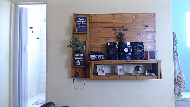 Snapshot of ayanahot_ chatting on October 29, 2025, 12:07 pm ayanahot  online show from October 29, 2025, 12:07 pm