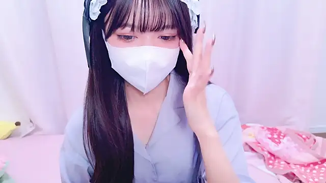 Azusa DoMybest online show from November 23, 2025, 8:25 am