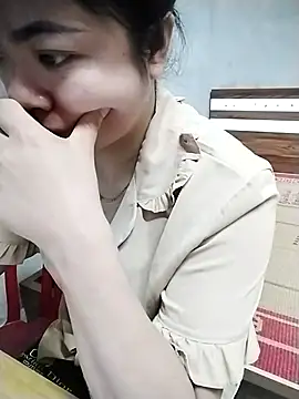 Mie rose online show from October 2, 2025, 2:51 am