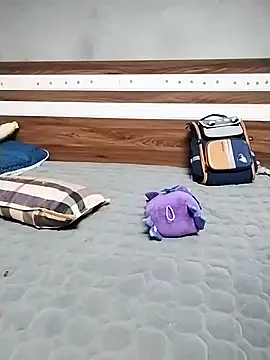 Mie rose online show from October 24, 2025, 2:24 pm