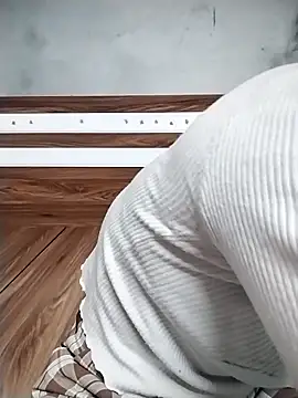 Mie rose online show from January 19, 2026, 6:17 am