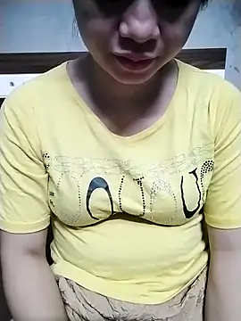 Mie rose online show from April 24, 2026, 1:24 pm
