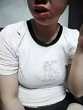 Mie rose online show from June 26, 2026, 12:26 am