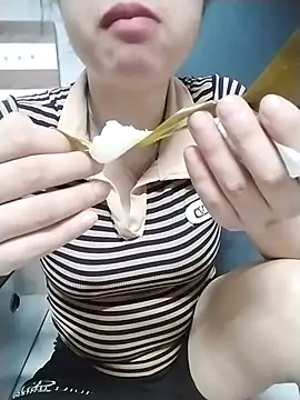 Mie rose online show from June 29, 2026, 1:56 am